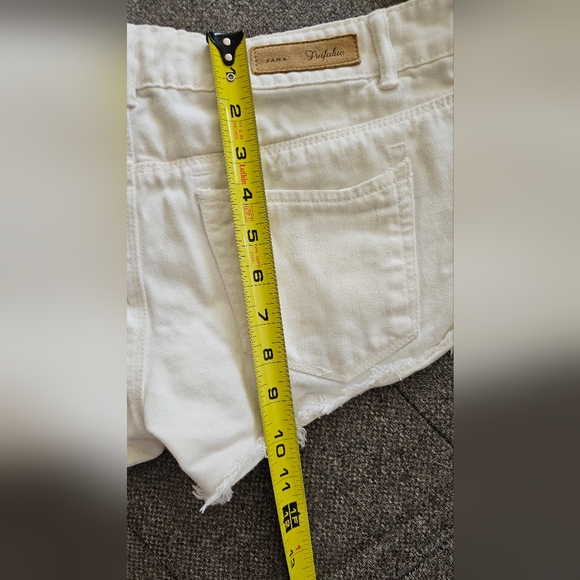 Zara Womens Jean shorts - Picture 4 of 9